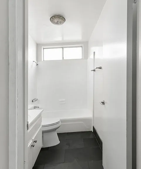 1552 Armacost Ave #9 — Photo 16