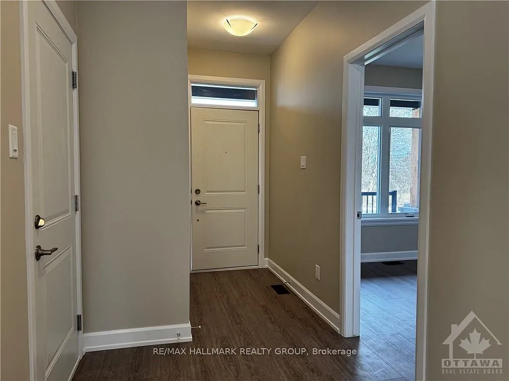 2 bed, $2,950 — Photo 2