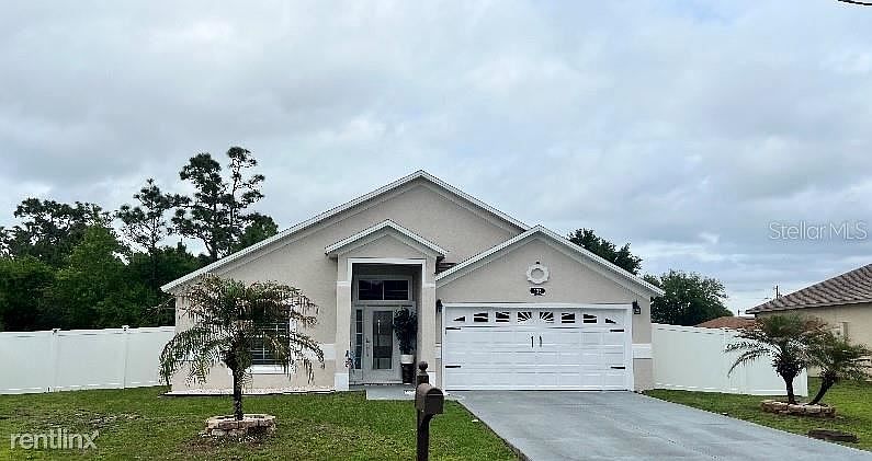 1st image of 135 Barrington Dr