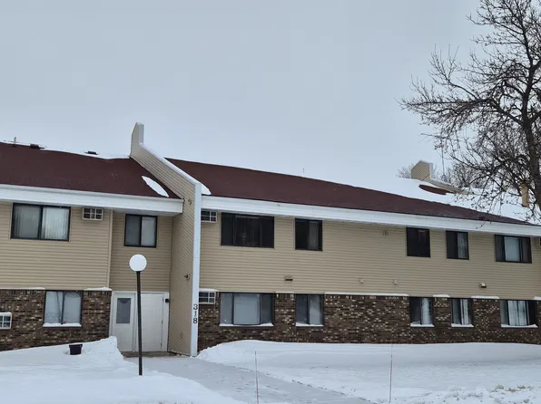 South Place Apartments, 318 Spruce St, Paynesville, MN 56362