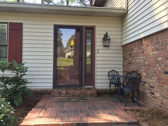 3rd image of 208 Moore Dr