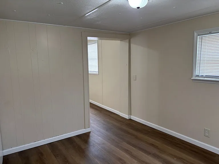 212 Astran Dr — Photo 12