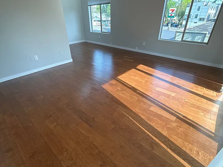 9100 Roosevelt Apartments — Photo 17