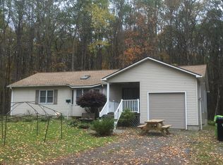7593 Bridgeport Kirkville Rd, Kirkville, NY 13082