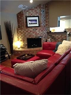 3rd image of 6051 Autumn Arbor Dr