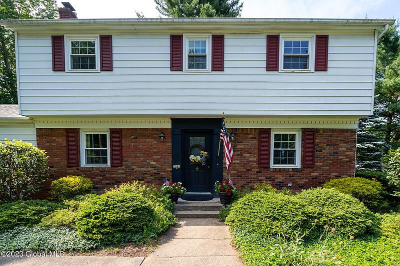 4th image of 38 Valencia Lane