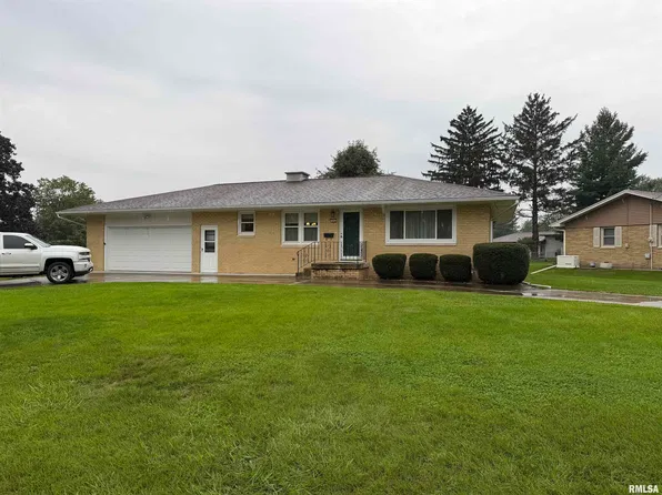 456 N Pleasant Ave, Galesburg, IL 61401