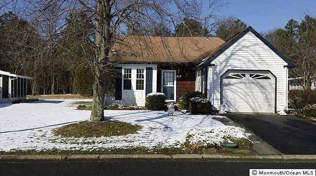1st image of 79 Birchwood Drive