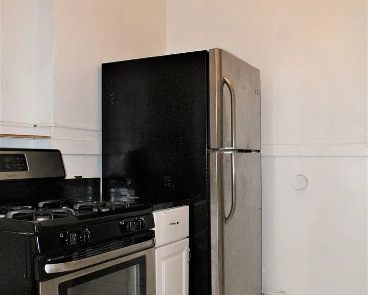 1311 N Downing St — Photo 26