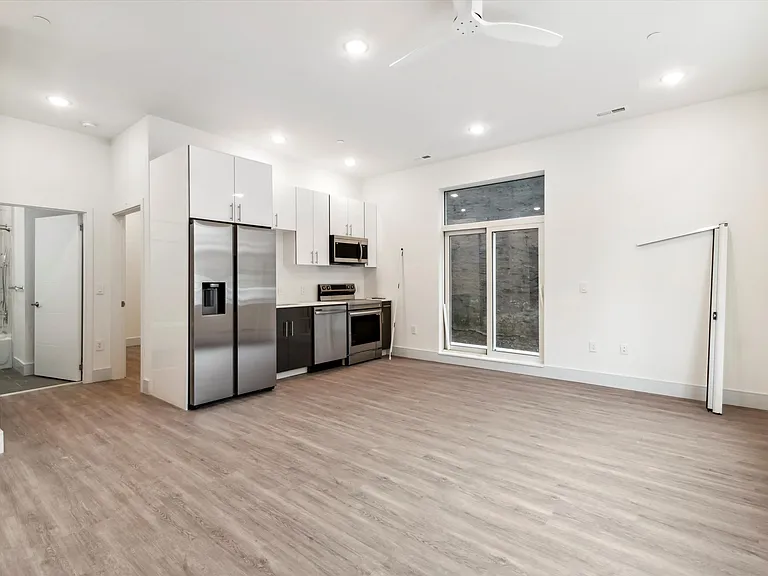 1225 E Fletcher St #103 — Photo 1