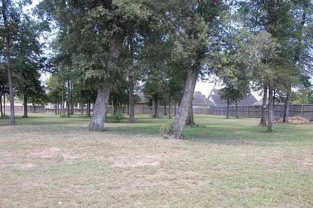 2nd image of 2225 Savannah Trce