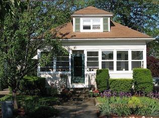 105 Rankin Ave, Providence, RI 02908