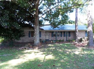 301 Cotton Rd, Alma, GA 31510