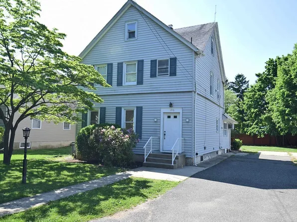 103 9th Ave, East Northport, NY 11731