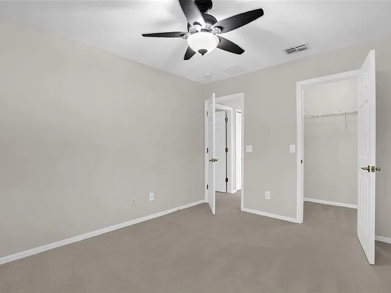 2165 Ridgewood St — Photo 27