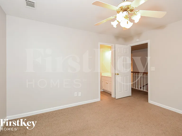 9240 Charlton Pl — Photo 10