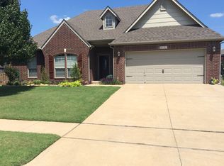 20151 E 31st Pl S, Broken Arrow, OK 74014