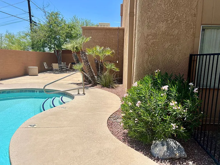 Acacia Gardens — Photo 27