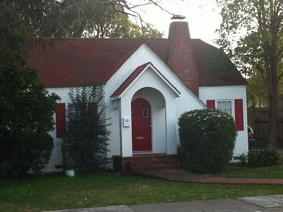 Tudor cottage
