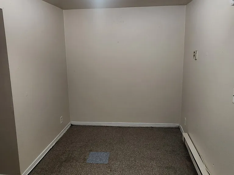 678 1/2 Columbia Ave #2 — Photo 16