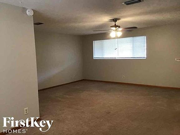 5th image of 8182 Caravelle Dr