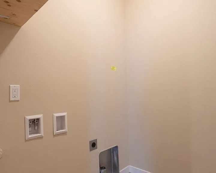 1623 Burnside Pl — Photo 12