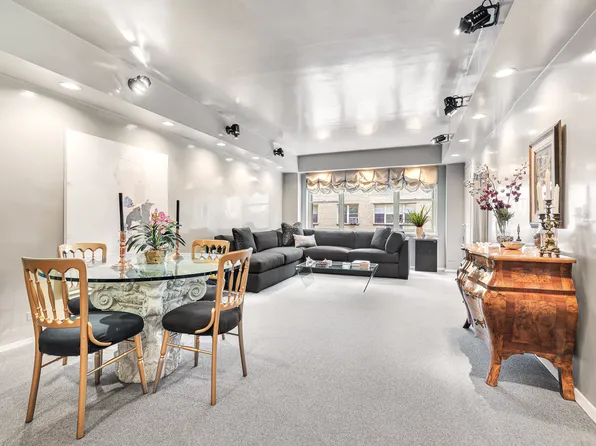 415 East 52nd Street image 1 of 12