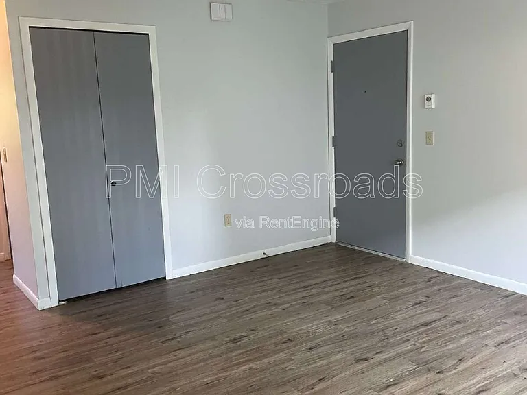 Myers Landing — Photo 13