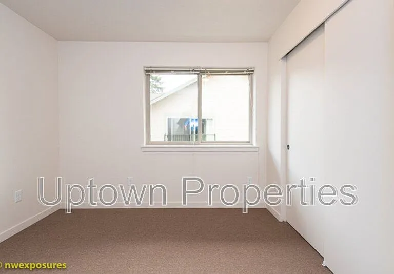 4820 SW Tucker Ave #411 — Photo 10