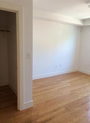 5th image of 150 Saint Paul St APT 402