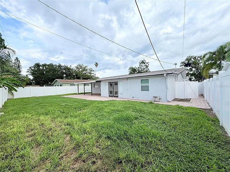 1827 Oklahoma Ave NE — Photo 21