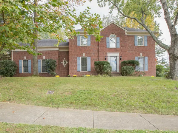 127 Eagles Glen Dr, Franklin, TN 37067