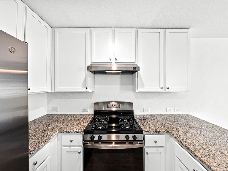 8802 McCoy Pass — Photo 14