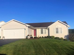 4262 Westridge Dr, Winnebago, IL 61088