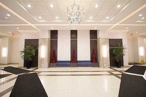 2nd image of 7161 Yonge St Unit 728