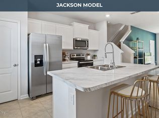 8224 Larose Rd, Jacksonville, FL 32211