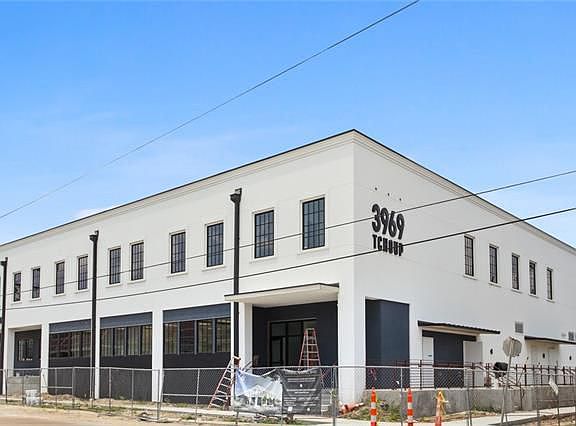 2nd image of 3969 Tchoupitoulas St #A