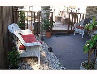 2nd image of 633 Metairie Lawn Dr