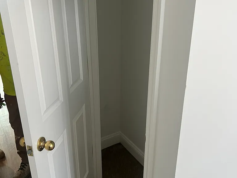 658 Main St — Photo 7