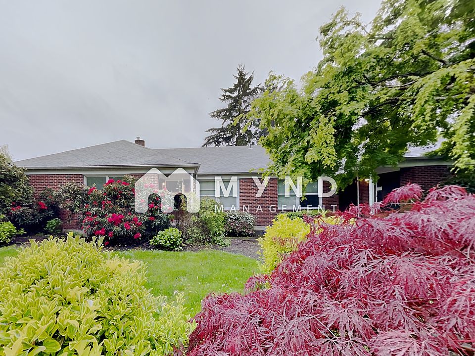 1st image of 3415 E Evergreen Blvd #3415