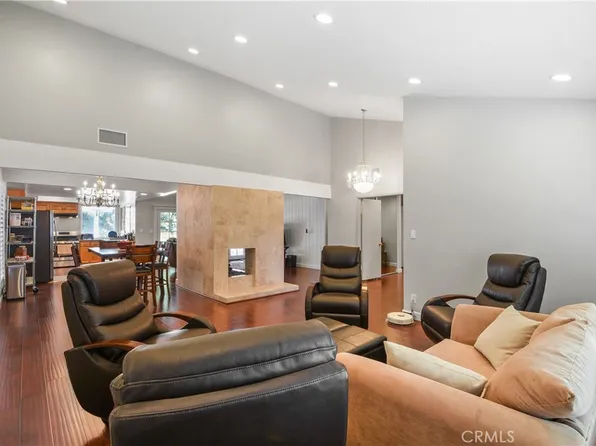 13092 Ranchwood Rd, Tustin, CA 92782