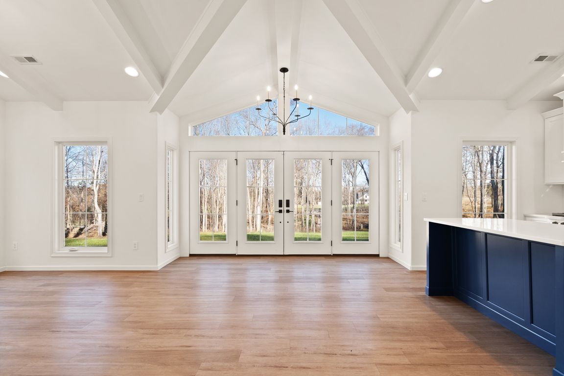 next background image