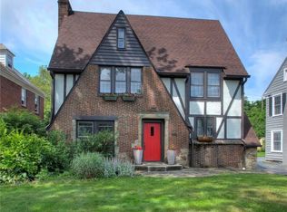 3266 Braemar Rd, Shaker Heights, OH 44120