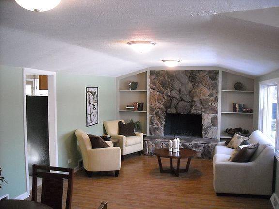 2nd image of 519 Arbor Ave
