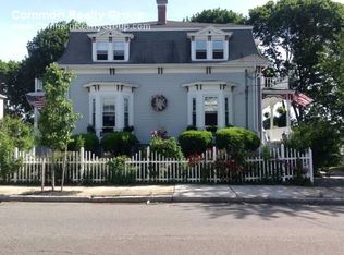 30 5th St #2, Medford, MA 02155