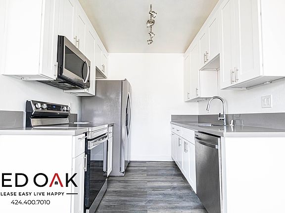 2nd image of 326 W Queen St APT 11