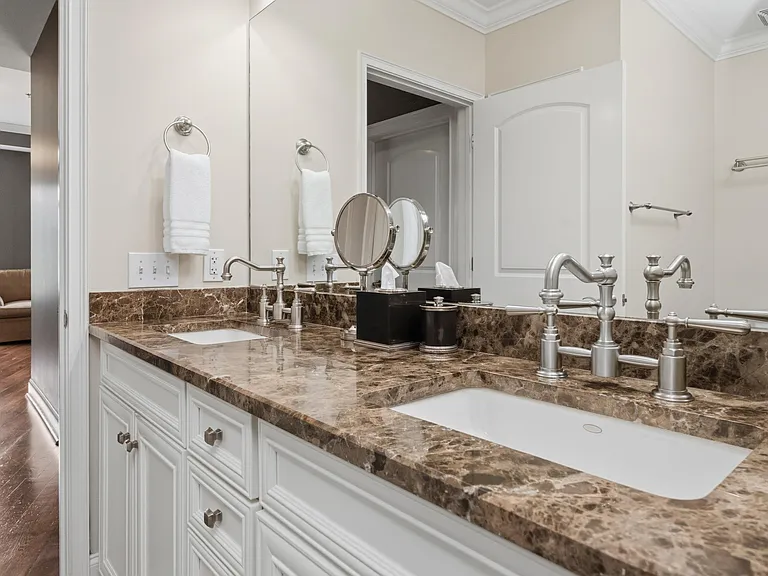 2600 Highland Ave S #701 — Photo 18