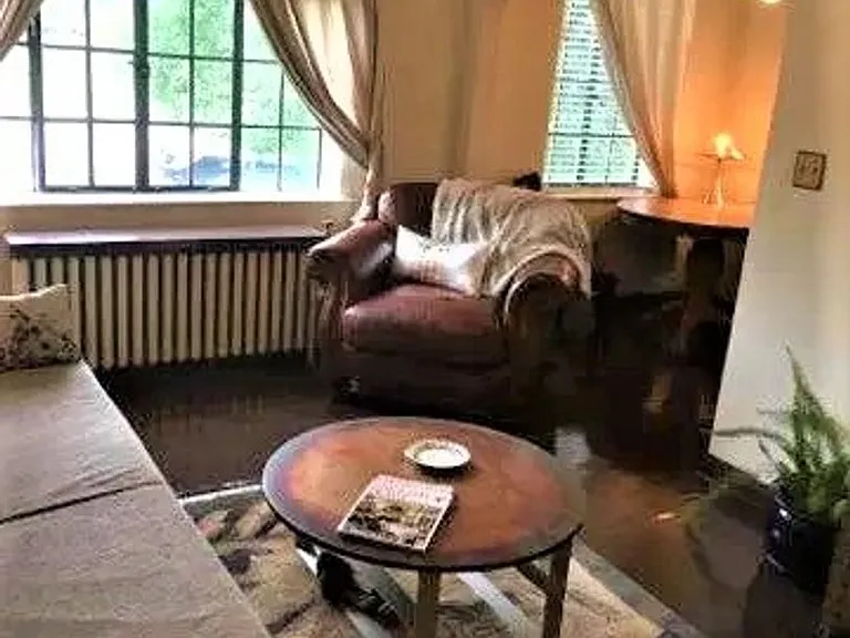 6221 N College Ave — Photo 18
