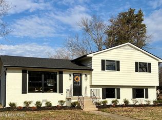 7415 Bennington Dr, Knoxville, TN 37909