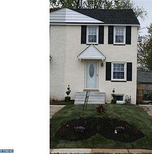 2nd image of 217 Derwood Dr